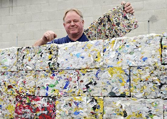 Plastic Bricks: The Sustainable Solution to the Plastic Epidemic Plastic Bricks: The Sustainable Solution to the Plastic Epidemic